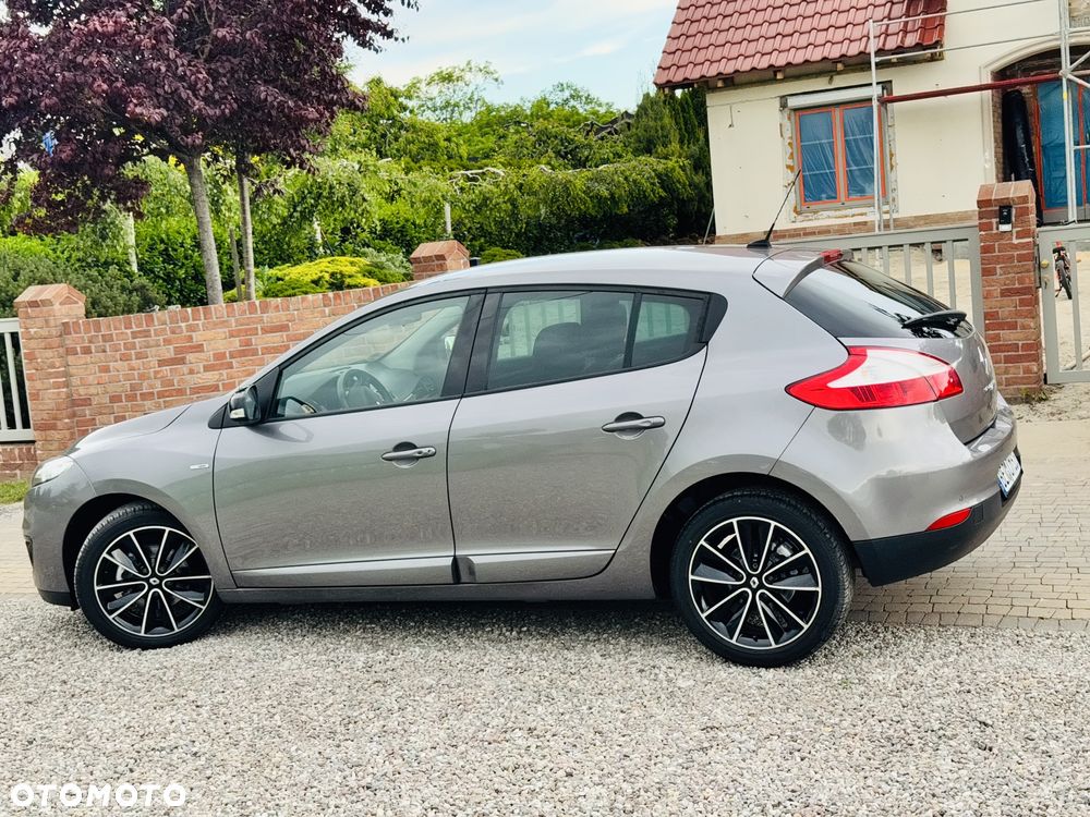 Renault Megane ENERGY TCe 115 Start & Stopp Bose Edition - 5