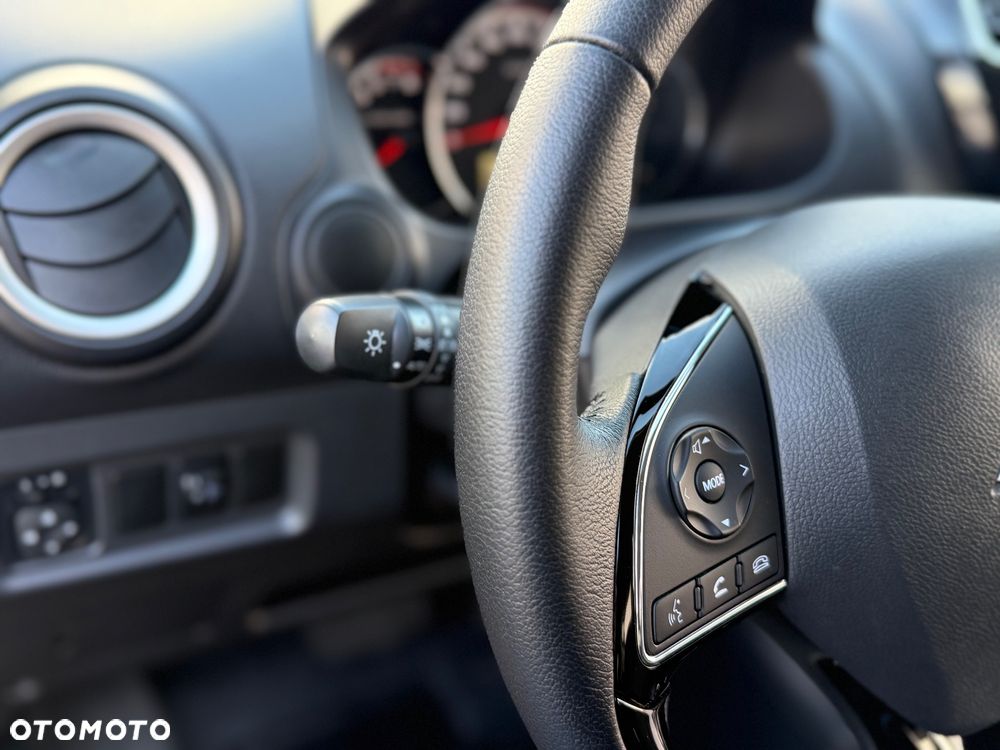 Mitsubishi Space Star AS&G 1.2 CVT Spirit+ Black - 10