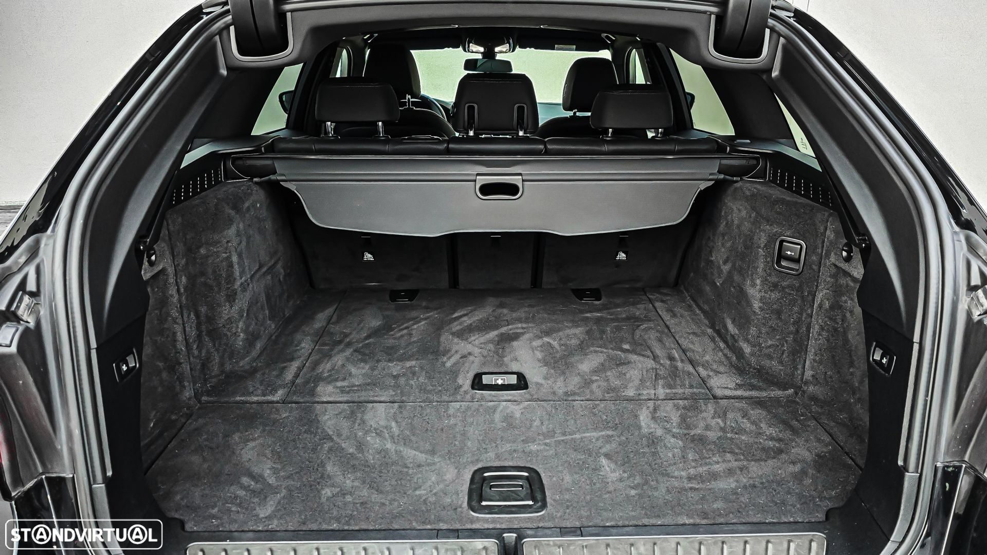 BMW 520 d Pack Desportivo M Auto - 15