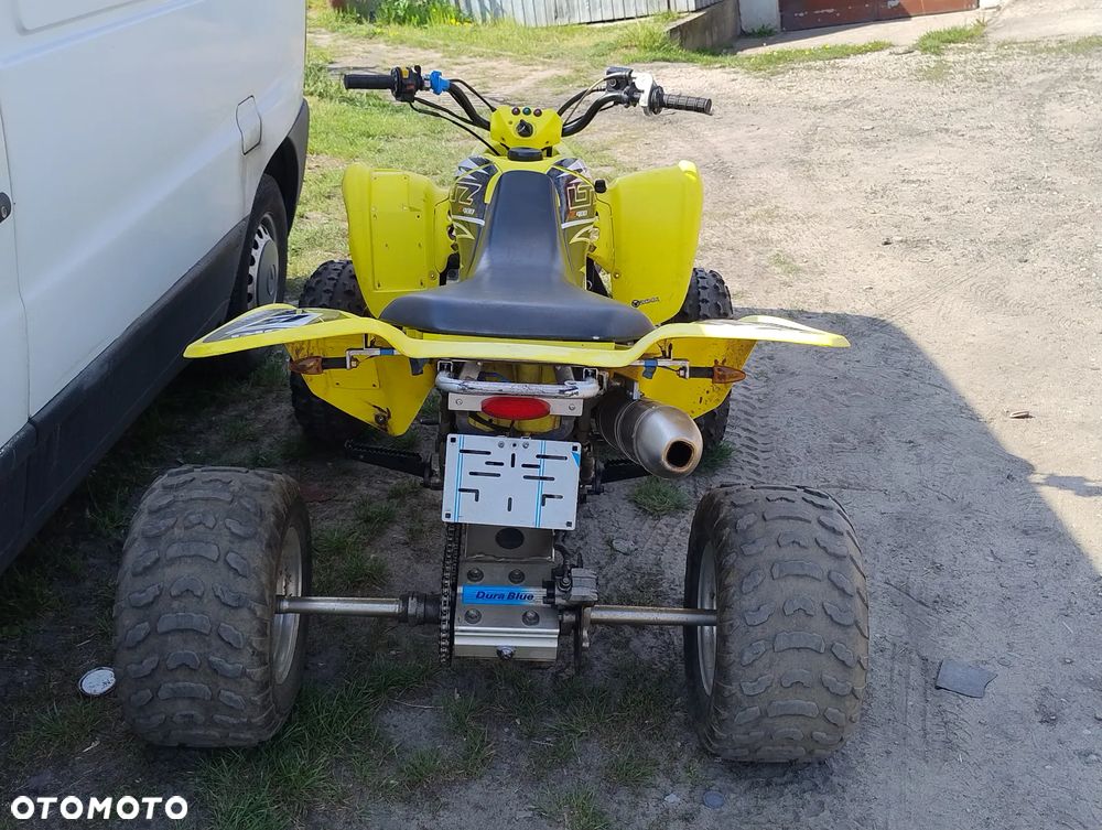 Suzuki Inny - 22