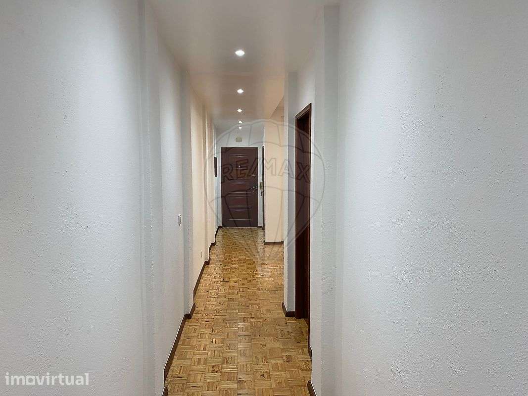 Apartamento T3 para arrendamento - Grande imagem: 2/16