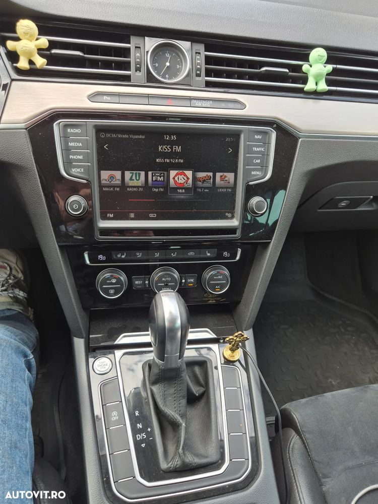 Volkswagen Passat 2.0 TDI DSG R Executive - 13
