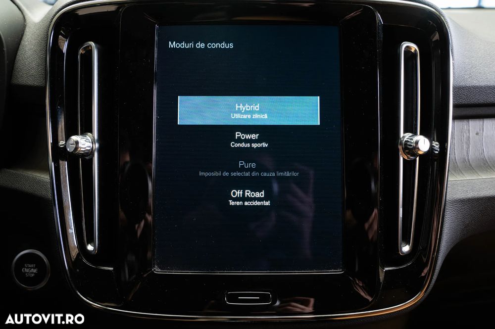 Volvo XC 40 T4 Recharge DKG Inscription - 25