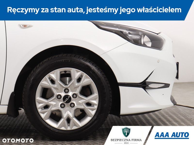 Kia Ceed - 16