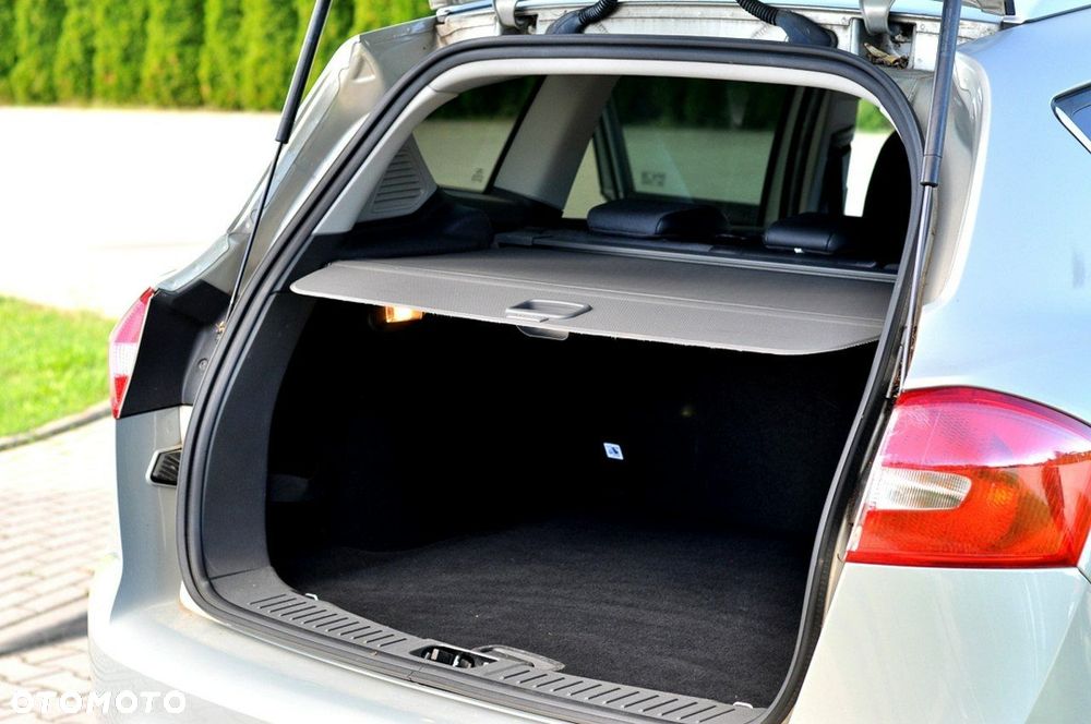 Ford Kuga 2.0 TDCi 2x4 Trend - 26