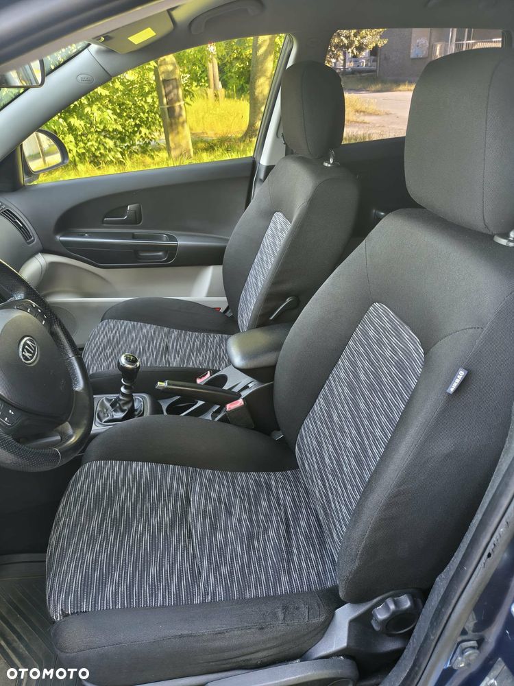 Kia Ceed - 17