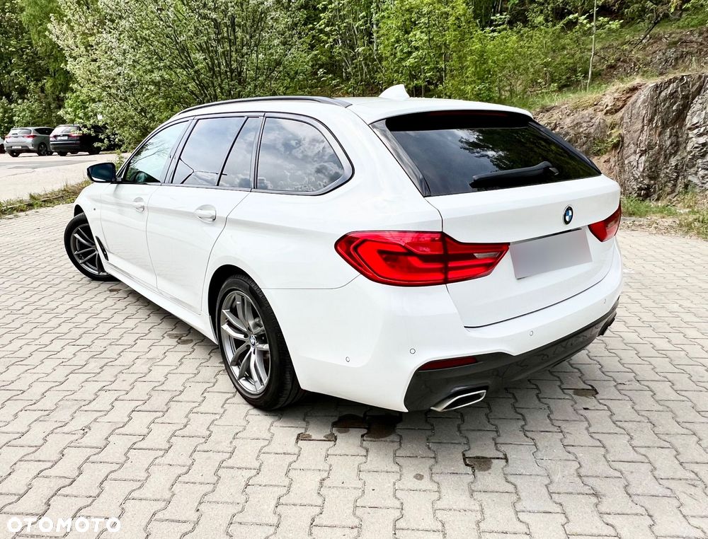 BMW Seria 5 520d xDrive M Sport Edition - 1