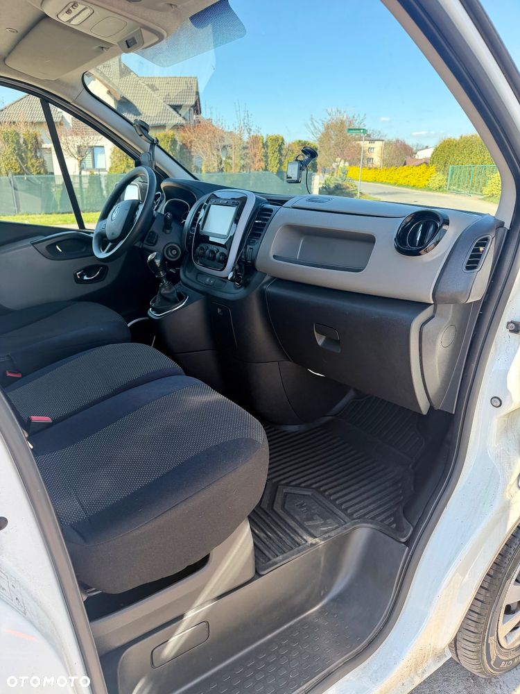 Renault Trafic 1.6 dCi - 12