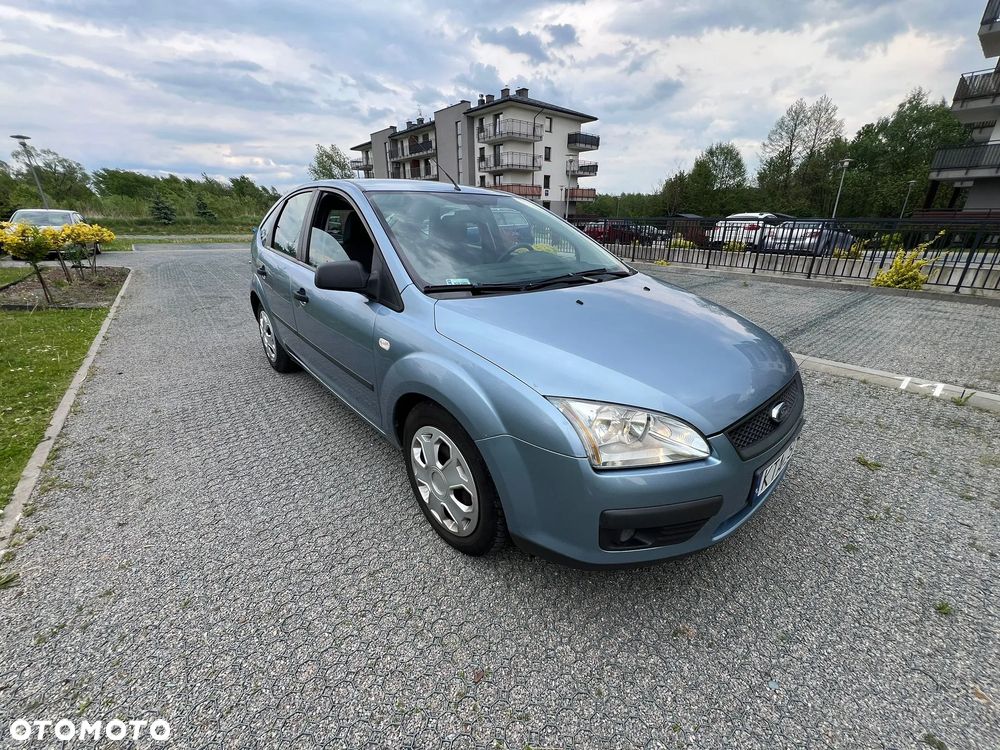 Ford Focus 1.8 TDCi Ambiente - 4