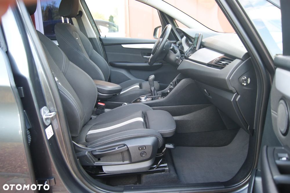 BMW Seria 2 218d GT Luxury Line - 36