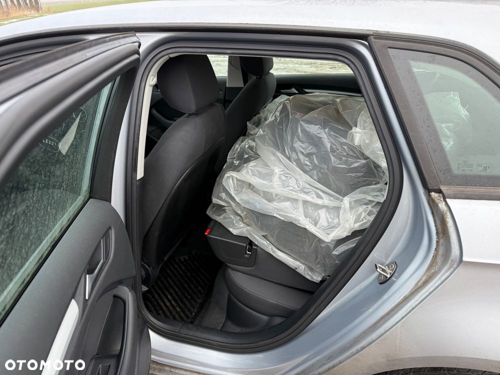 Audi A3 Sportback - 3