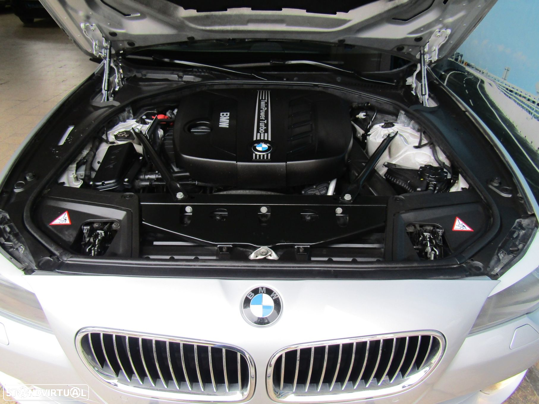 BMW 520 d Exclusive Auto 129g - 14