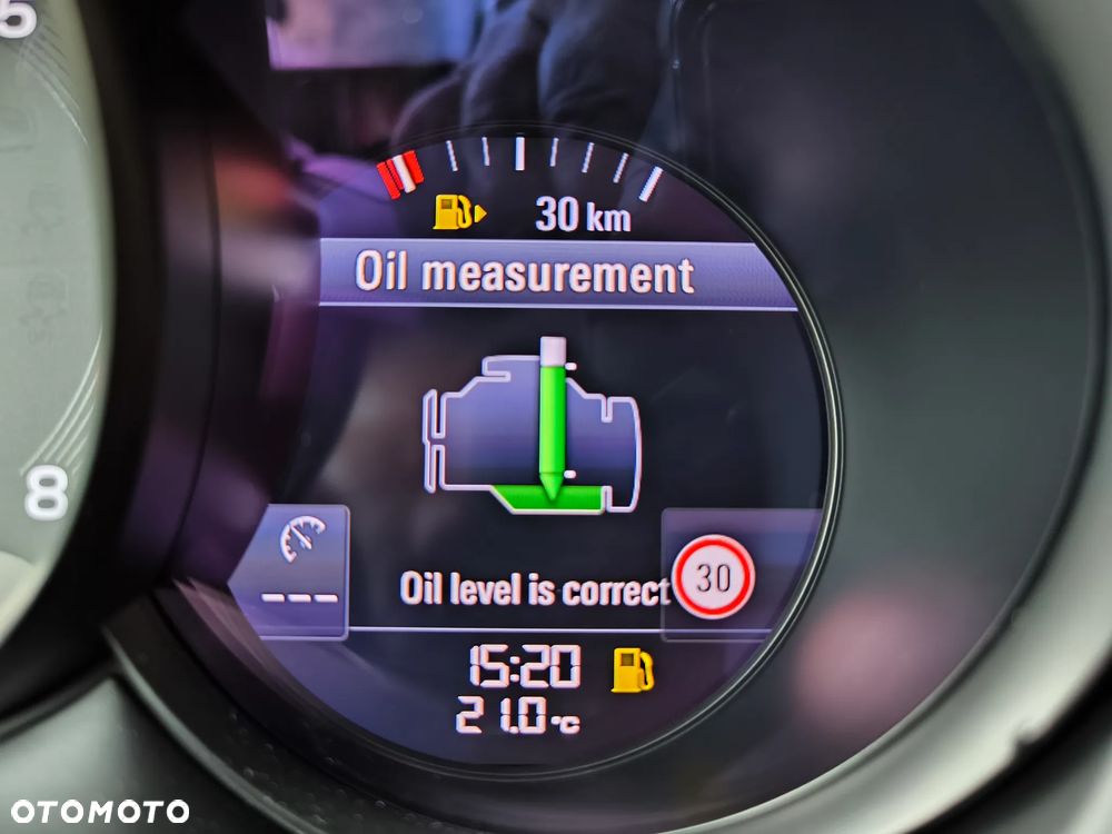 Porsche Macan Standard - 30