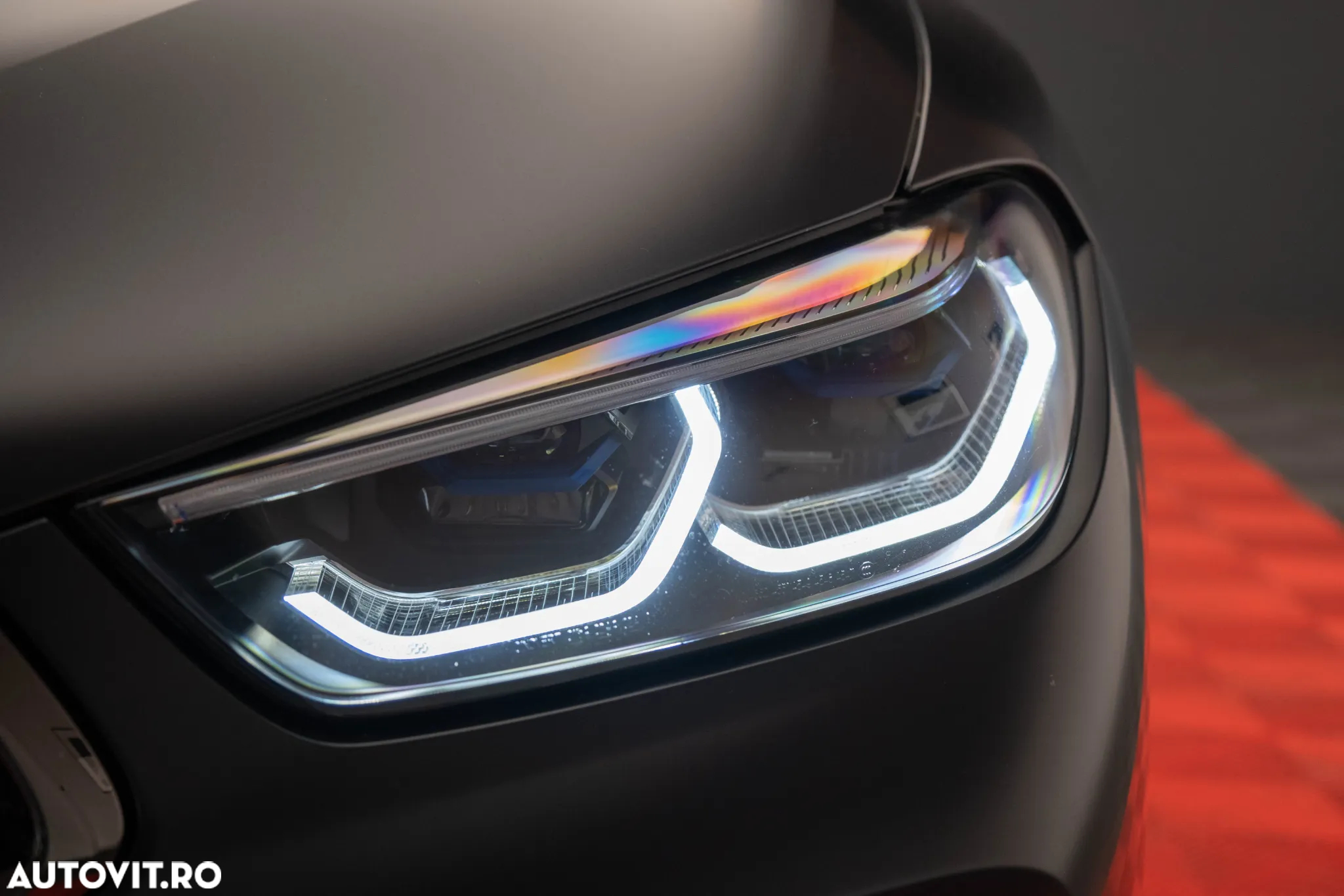 BMW M8 AT - 11