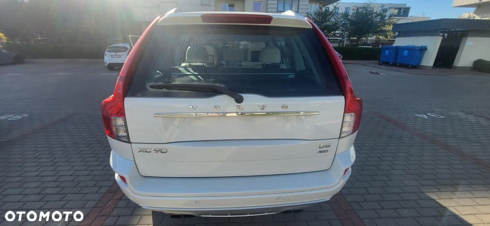 Volvo XC 90 D3 FWD R-Design - 4