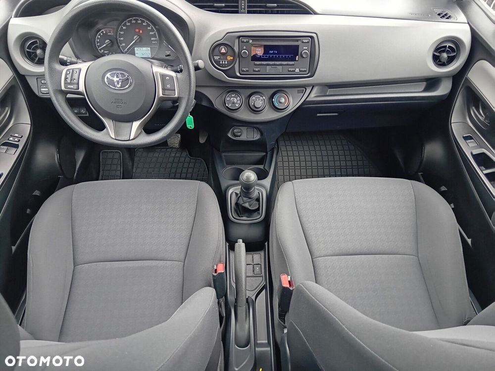Toyota Yaris - 9