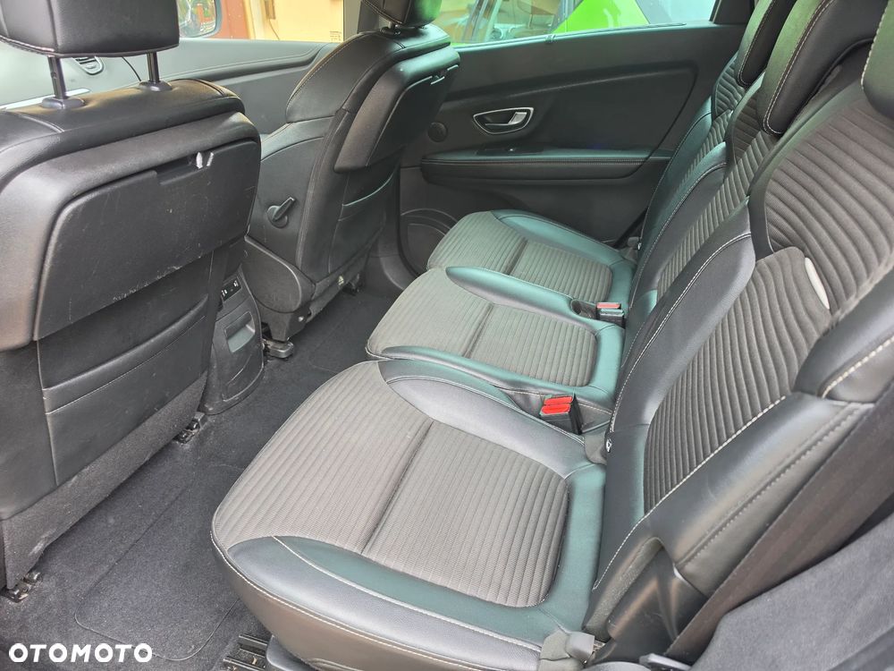 Renault Grand Scenic - 6