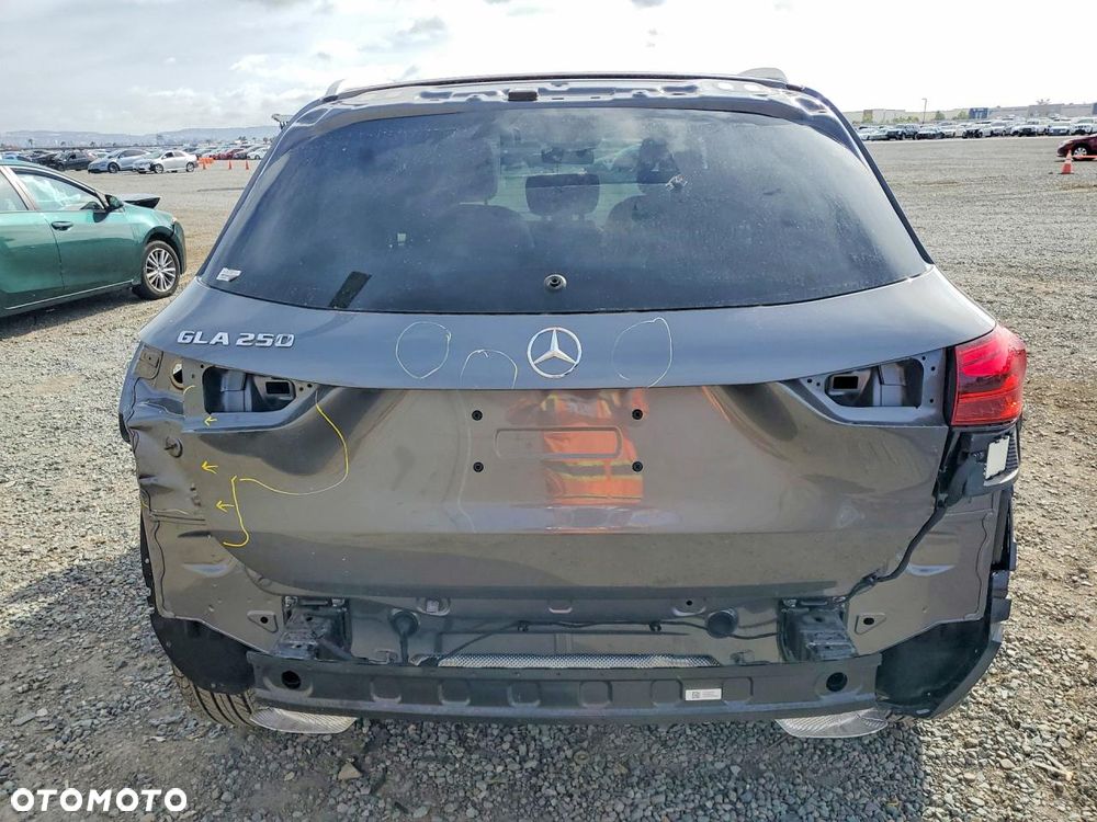 Mercedes-Benz GLA 250 4Matic 8G-DCT Edition AMG Line - 7