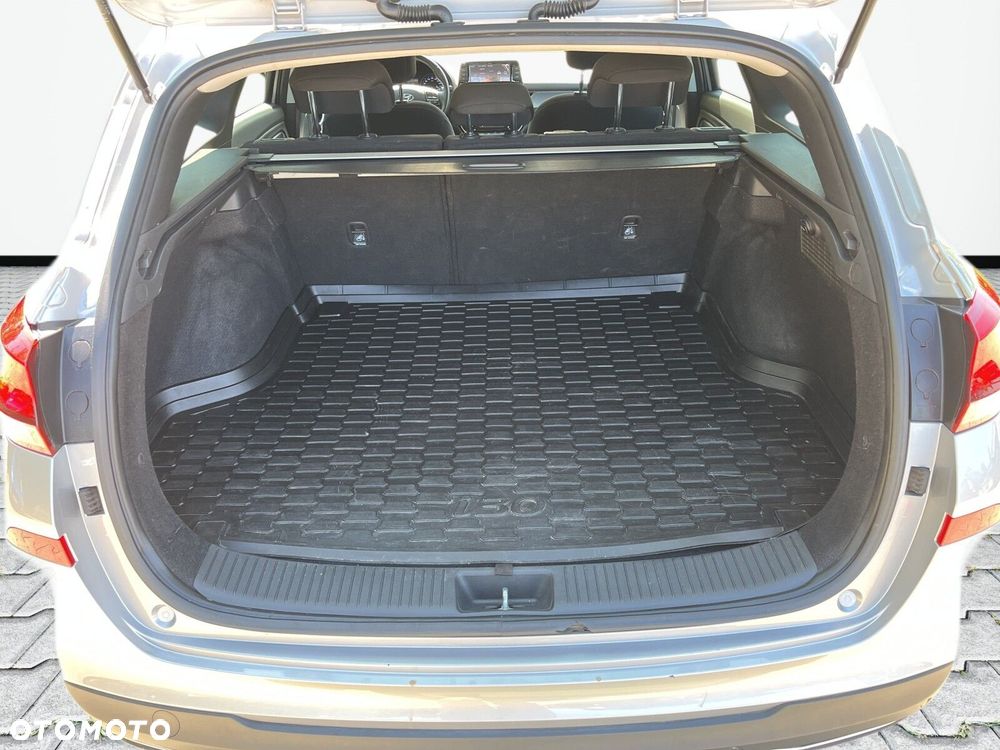Hyundai i30 - 10