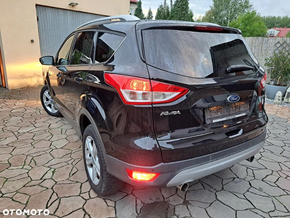 Ford Kuga 1.6 EcoBoost 2x4 Trend - 12