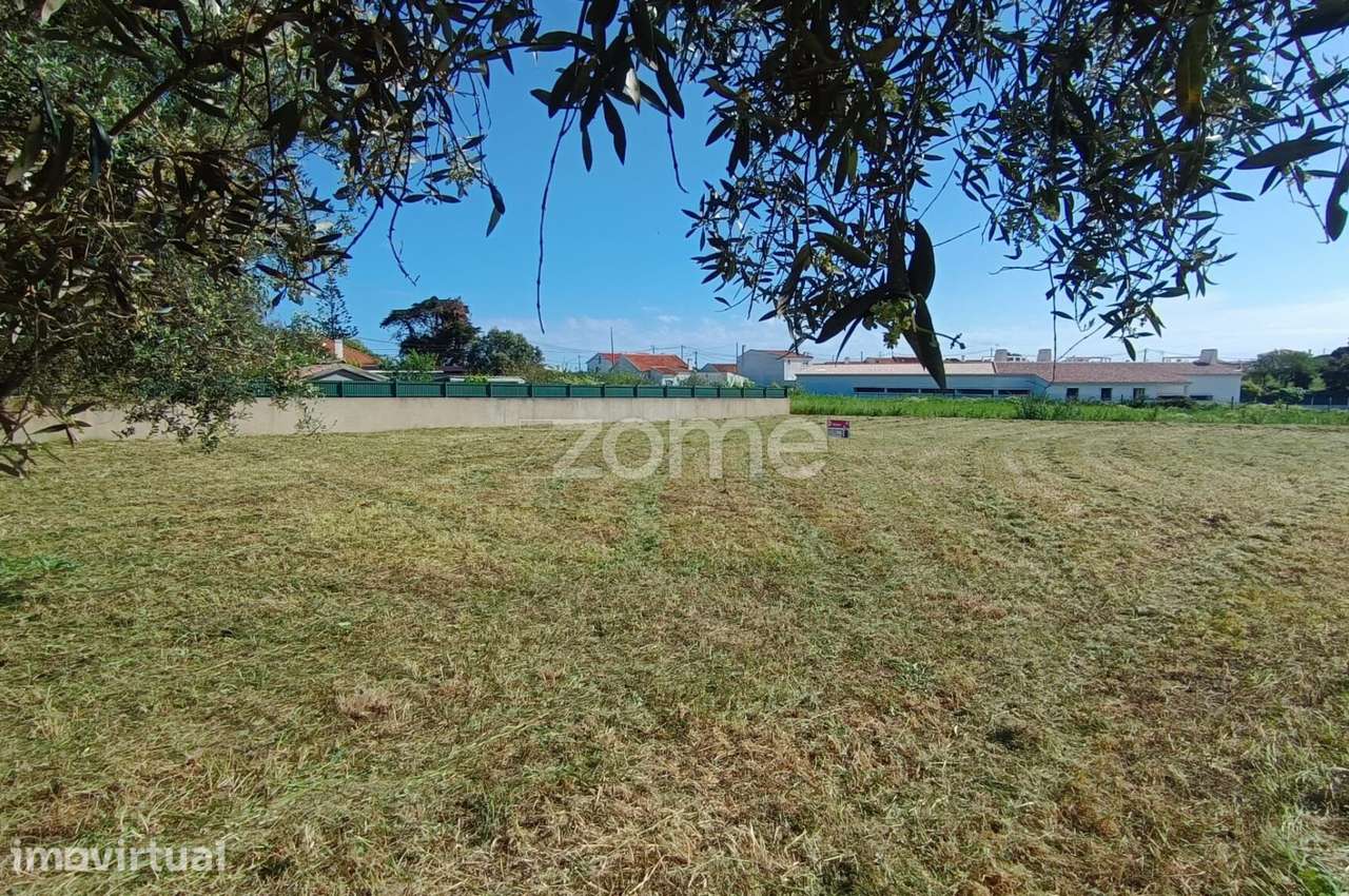 Terreno Urbano para Construção | 1.120 m² | Azoia – Rua da Escola - Grande imagem: 3/8