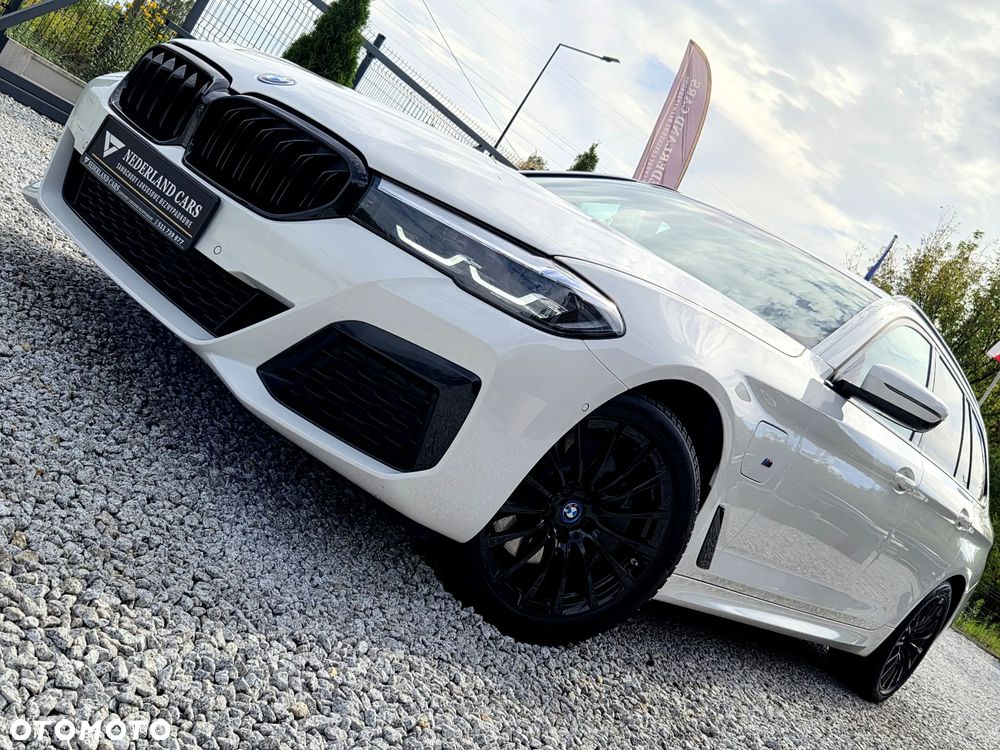 BMW Seria 5 530e xDrive M Sport sport - 39