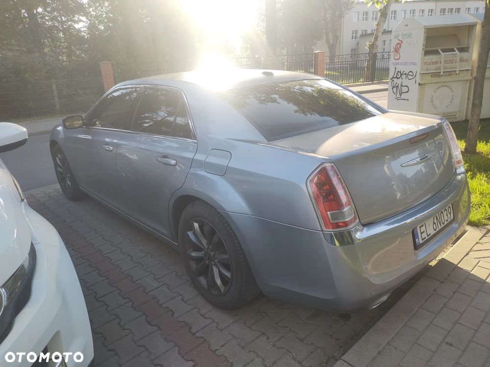 Chrysler 300C - 4