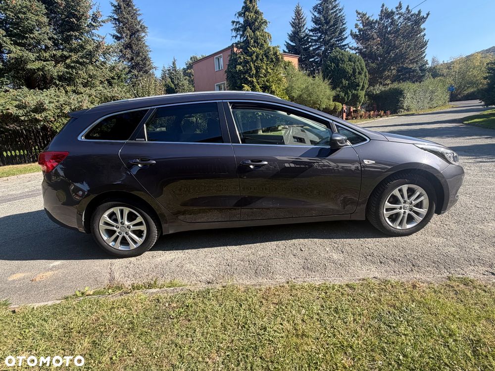 Kia Ceed 1.6 GDI Platinum Edition - 8