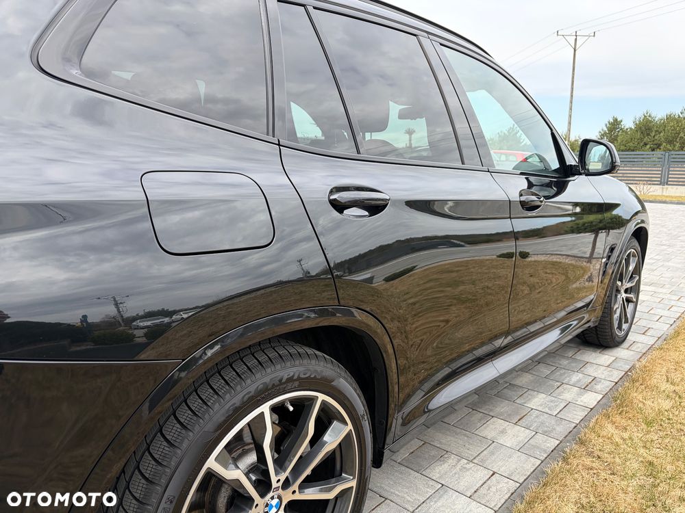 BMW X3 xDrive20d M Sport Edition - 4