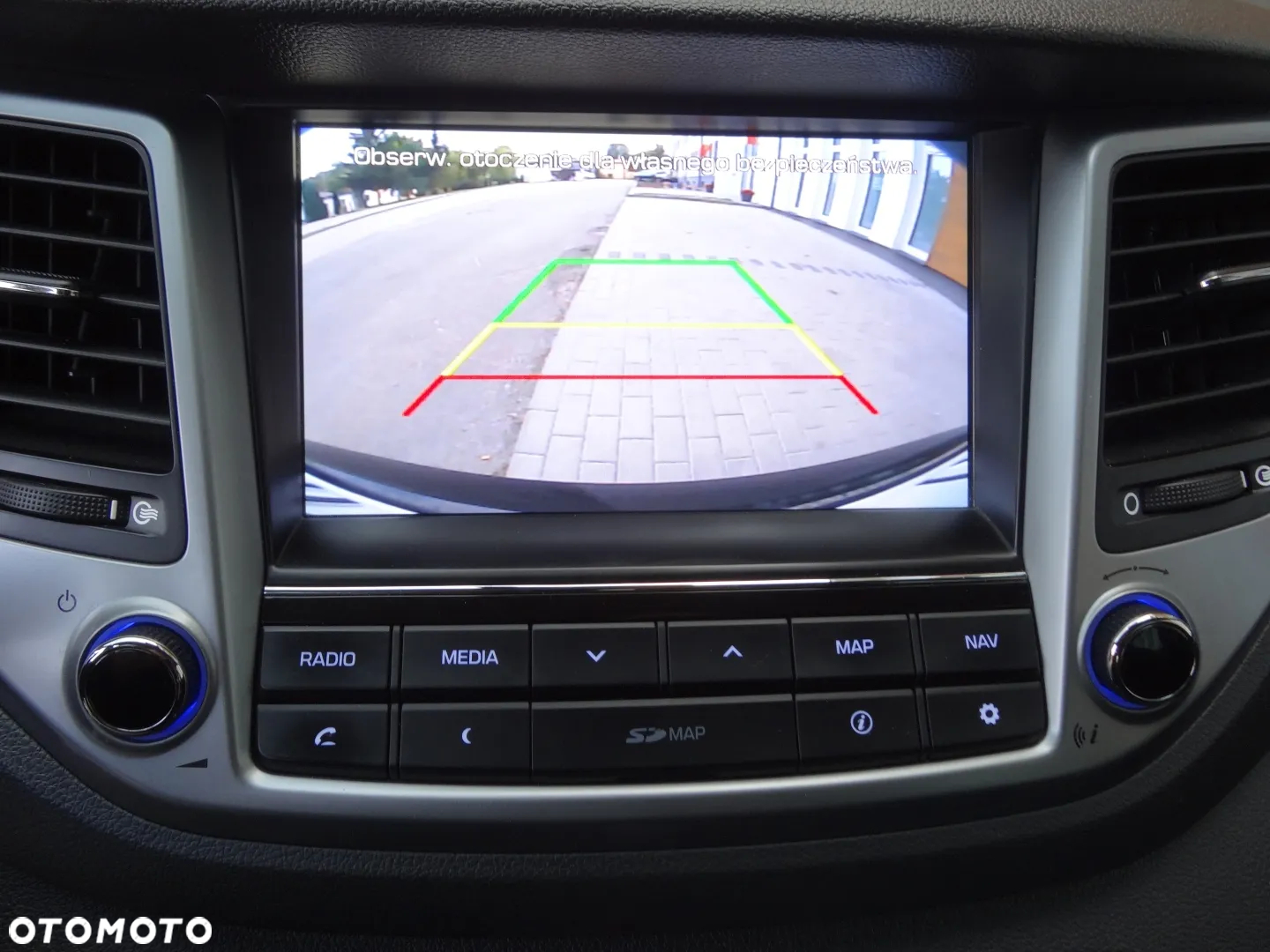 Hyundai Tucson 2.0 CRDi 4WD Automatik Style - 28