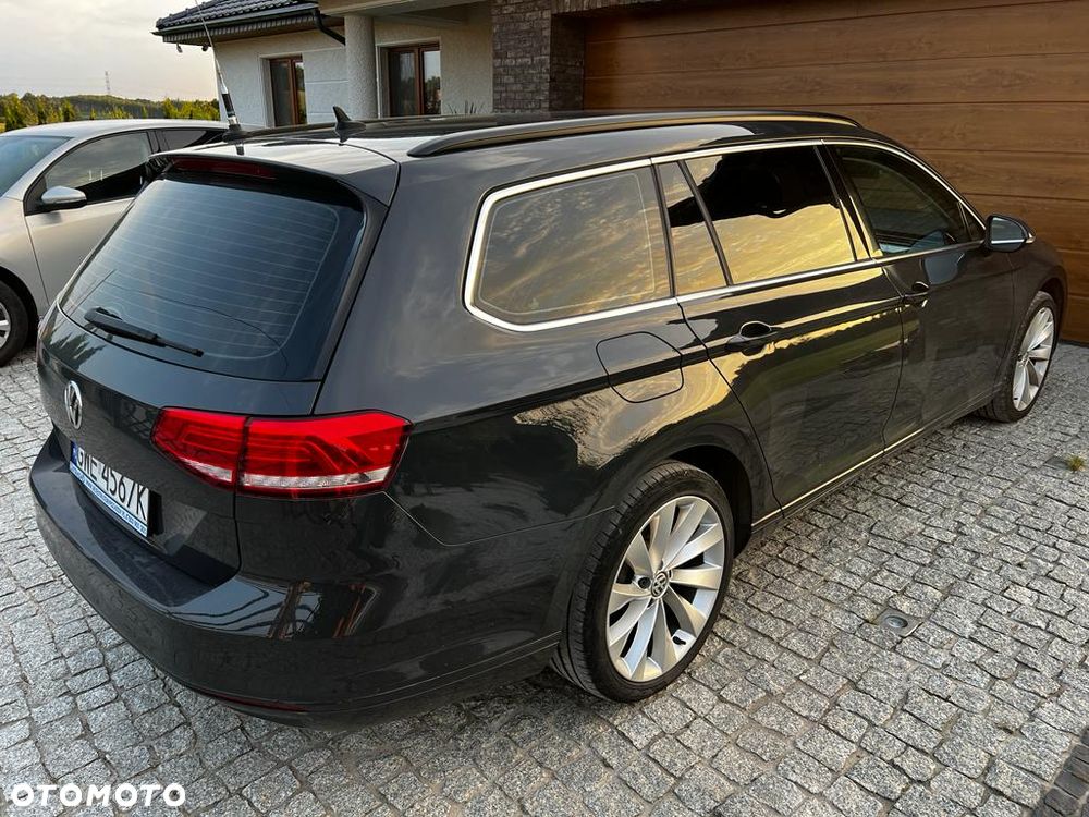 Volkswagen Passat 2.0 TDI SCR DSG Comfortline - 4