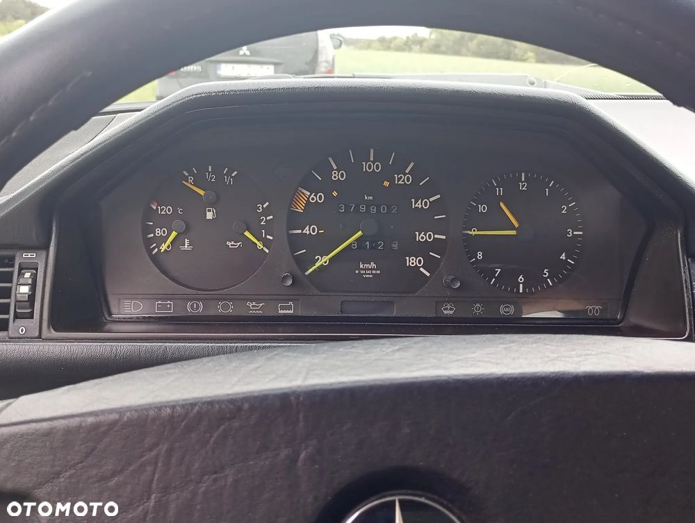 Mercedes-Benz W124 (1984-1993) - 6