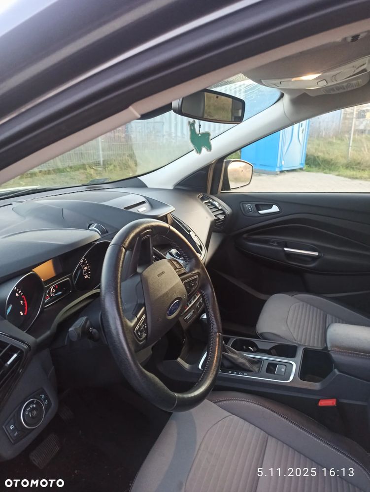 Ford Escape 2.0 EcoBoost AWD Titanium - 4