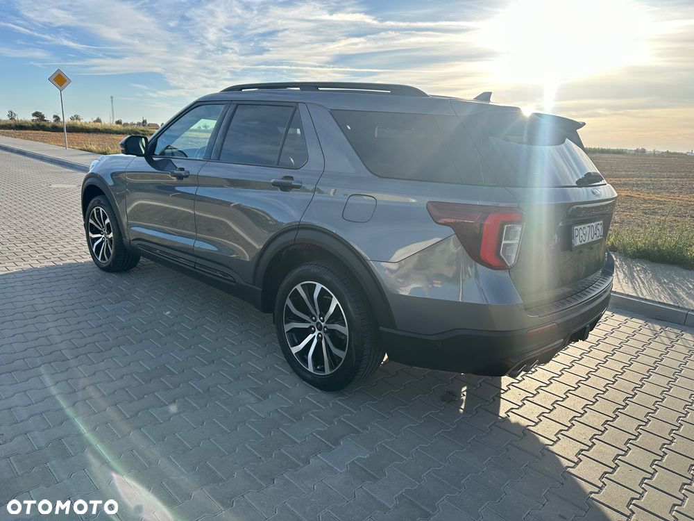 Ford Explorer - 6