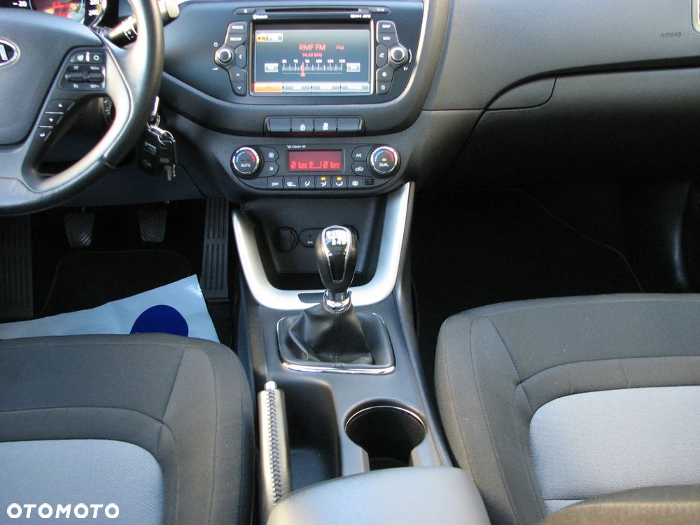 Kia Ceed 1.6 CRDi 128 Platinum Edition - 25