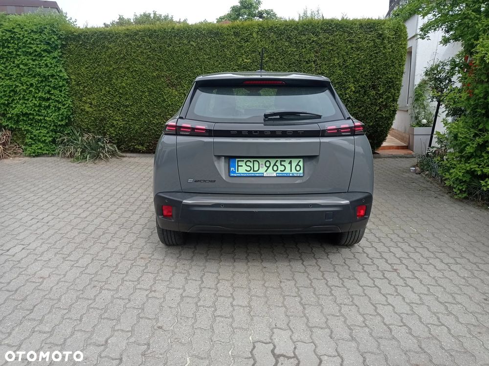 Peugeot 2008 - 4