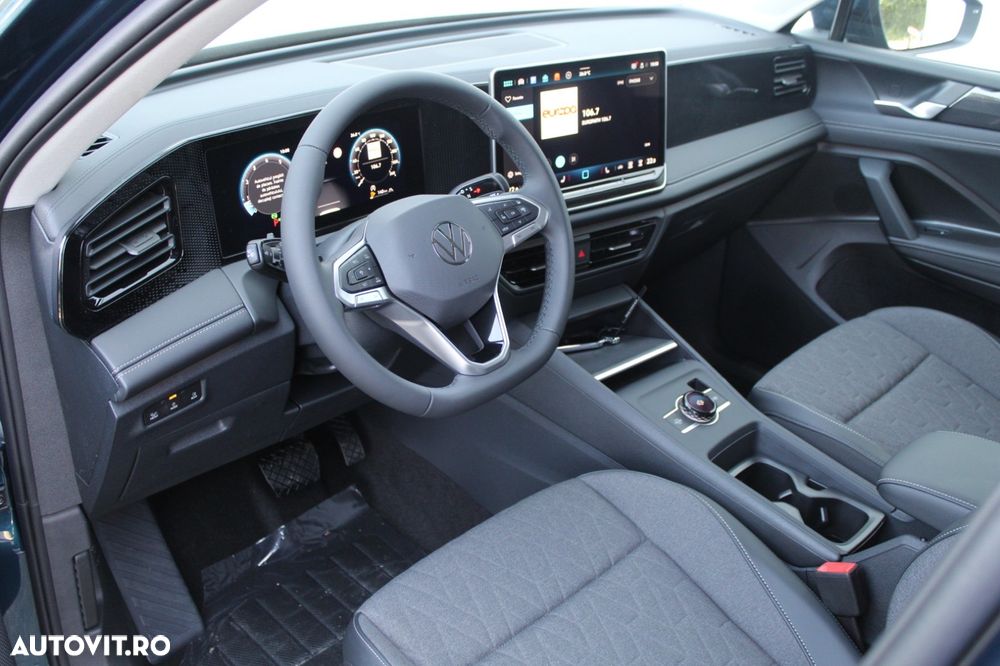 Volkswagen Tiguan - 6