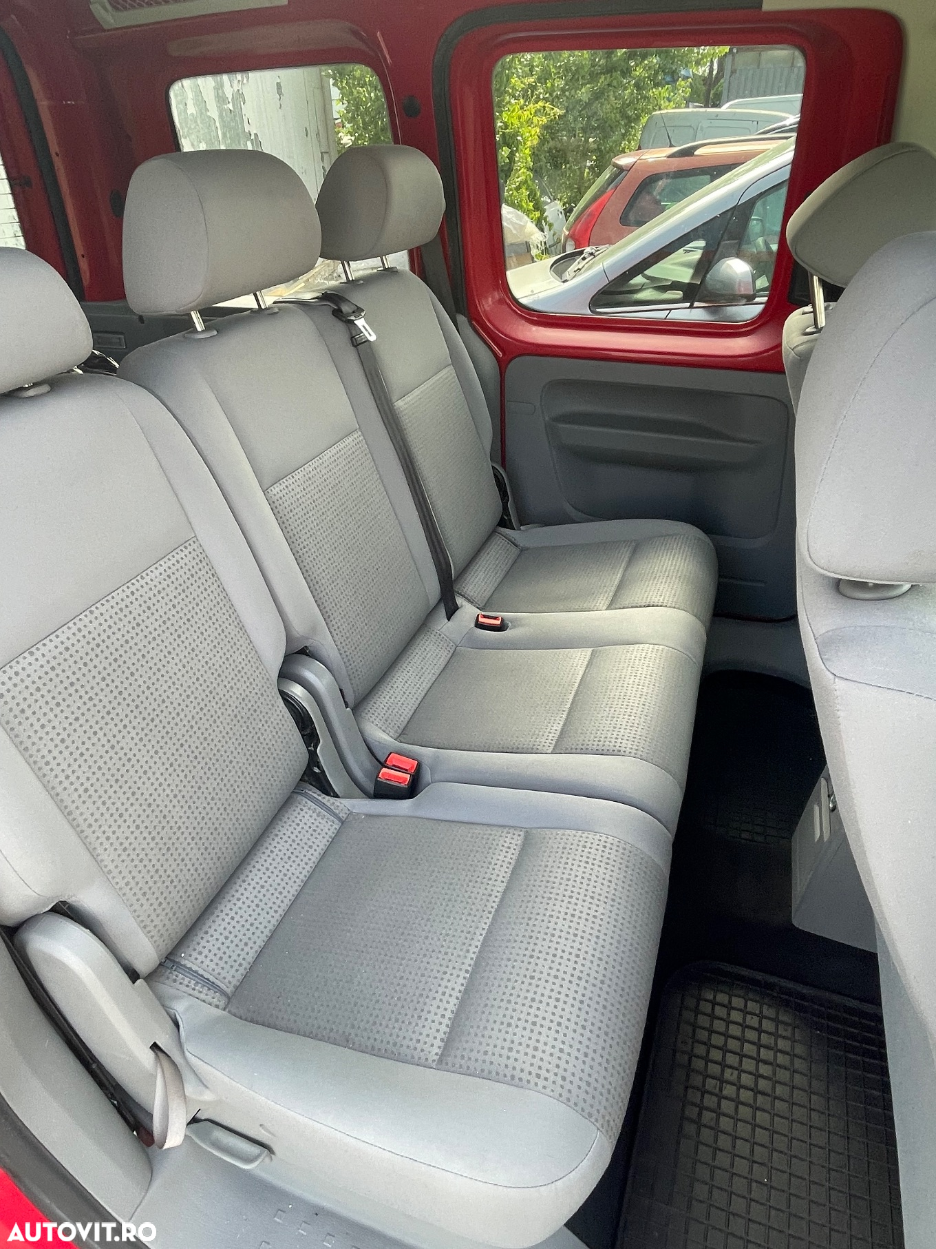 Volkswagen Caddy 1.6 Familie (5-Si.) - 3