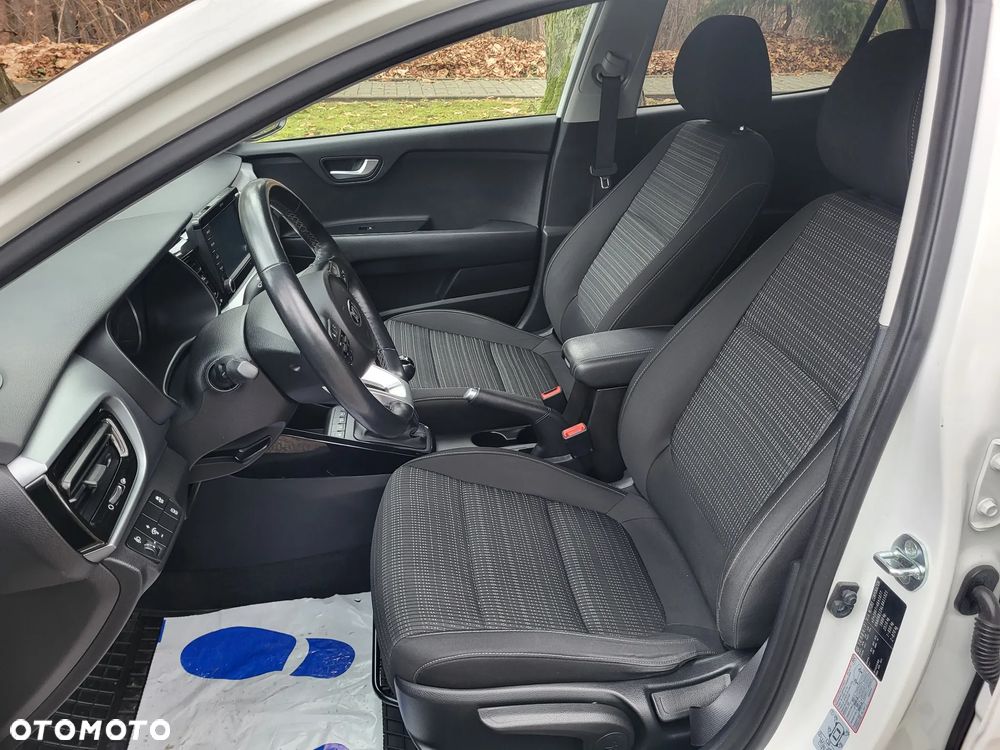 Kia Stonic 1.2 Dream-Team Edition - 10