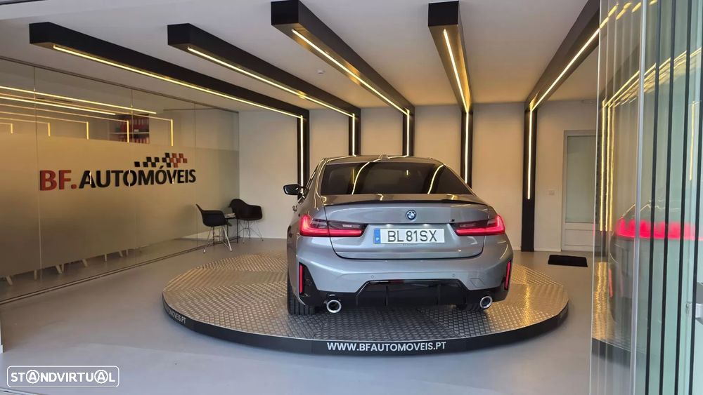 BMW 320 e Pack Desportivo M Auto - 16