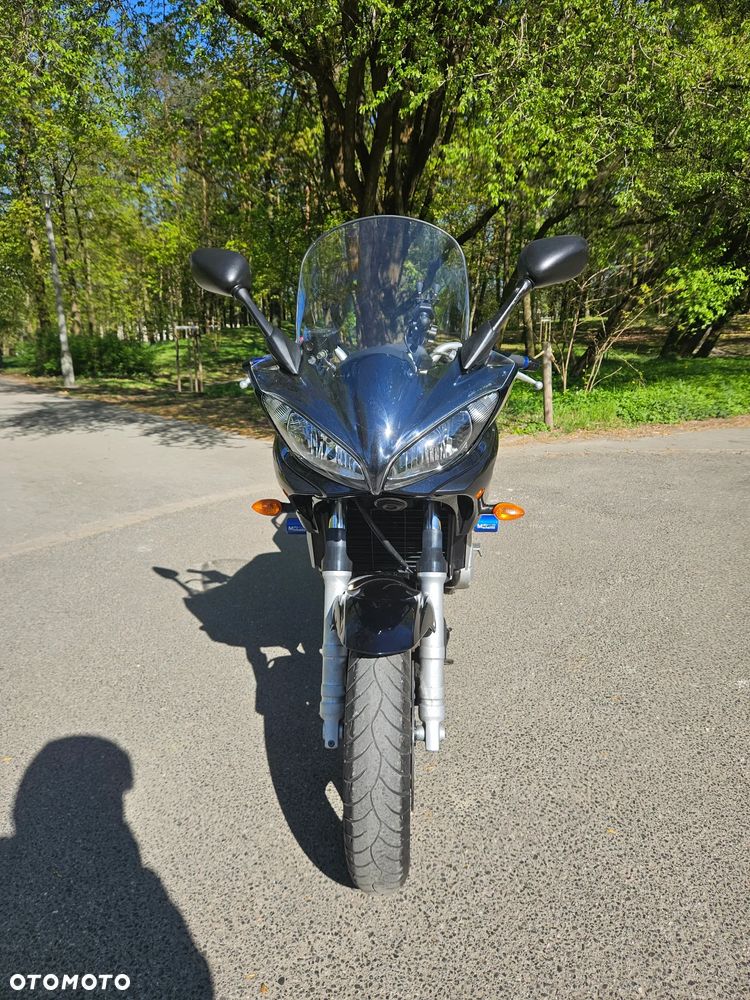 Yamaha FZ6 - 10