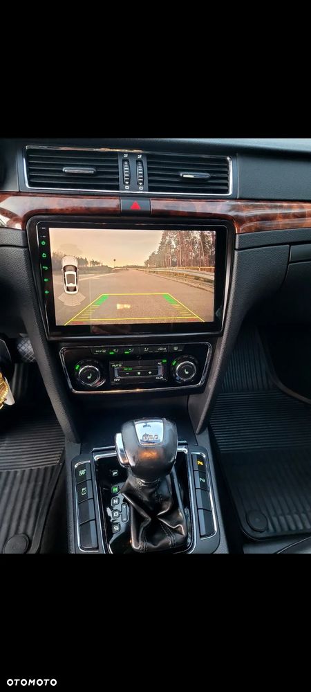 Skoda Superb 2.0 TDI Elegance DSG - 4