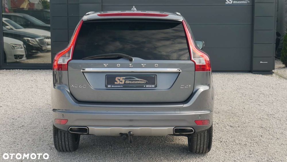 Volvo XC 60 - 6
