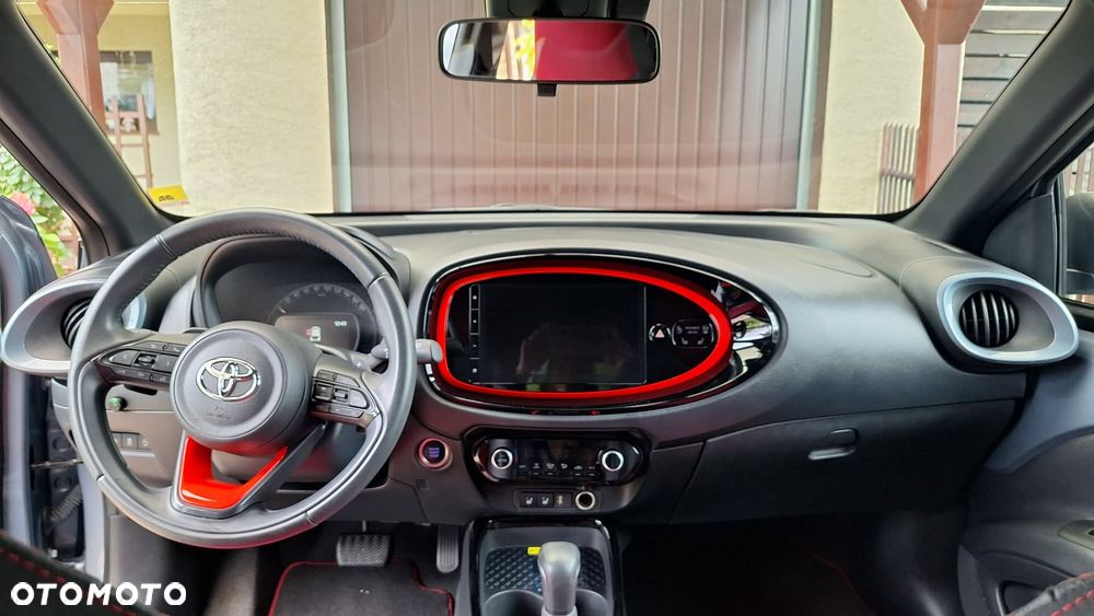 Toyota Aygo X 1.0 VVT-i Undercover CVT - 6