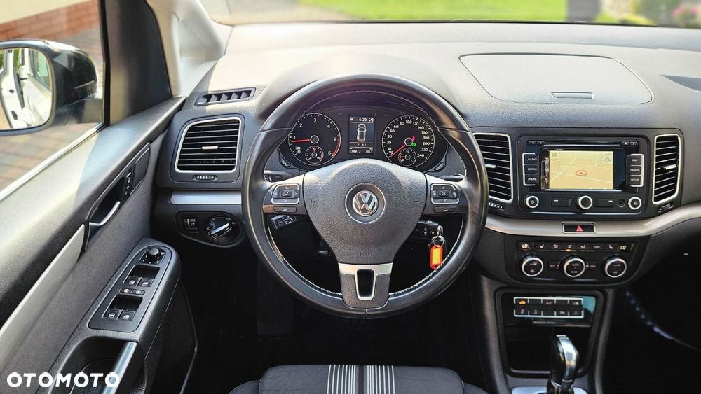 Volkswagen Sharan 2.0 TDI DSG BlueMotion Technology Match - 16