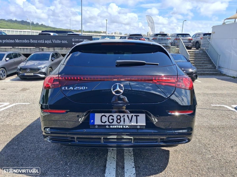 Mercedes-Benz CLA 250+ EQ Shooting Brake - 6