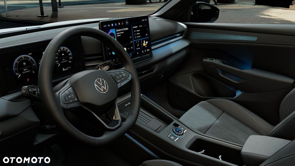 Volkswagen T-Roc - 12