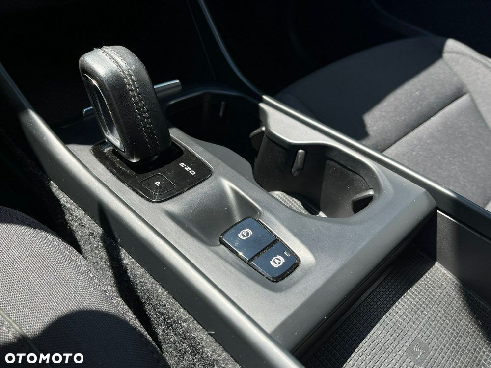 Volvo XC 40 - 20