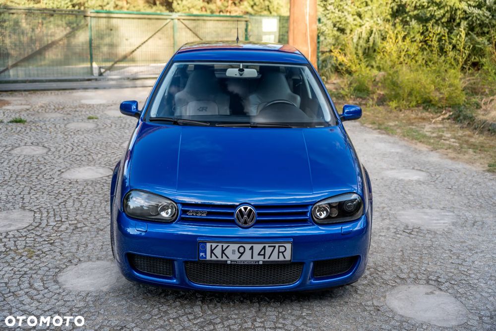 Volkswagen Golf - 6