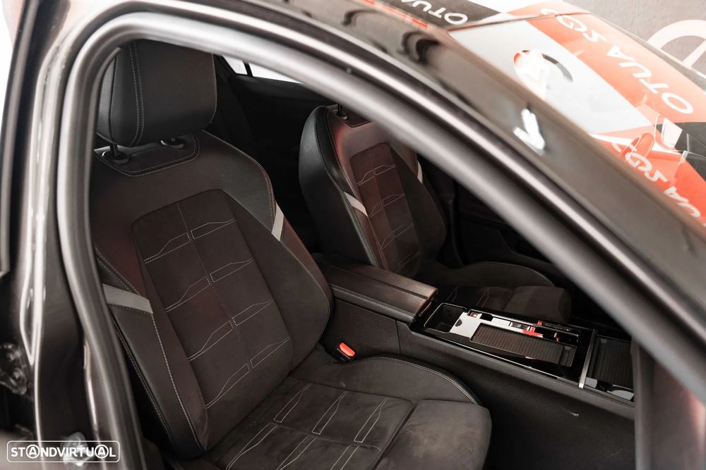 Opel Astra 1.5 D GS Line Aut. - 9